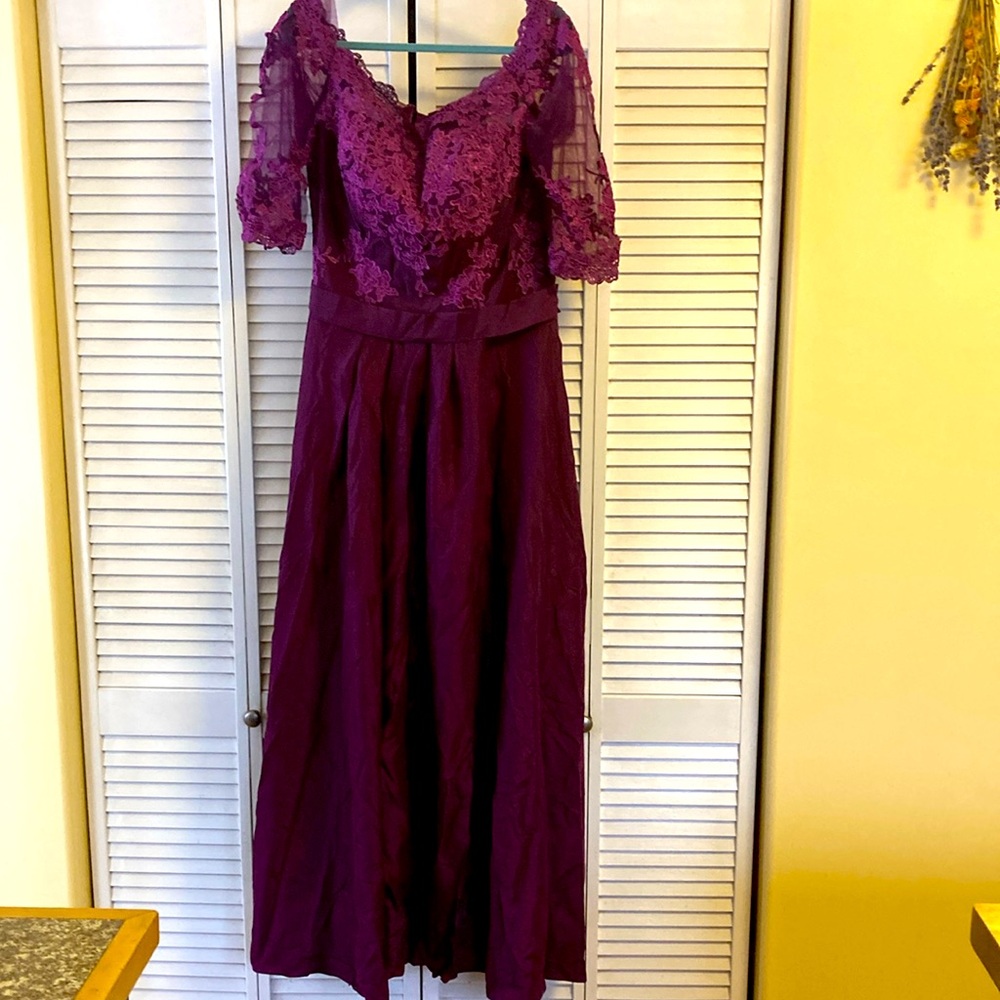 Beautiful plumb-colored bridesmaid’s dress size 12